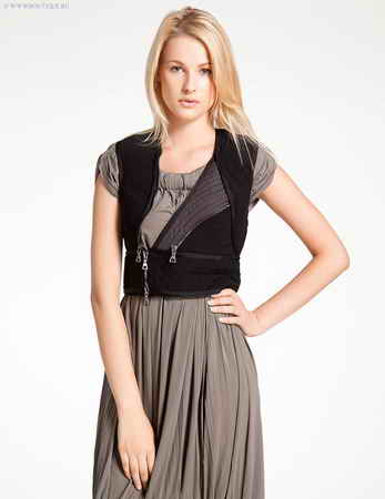  Vera Wang, R211J22MWJ